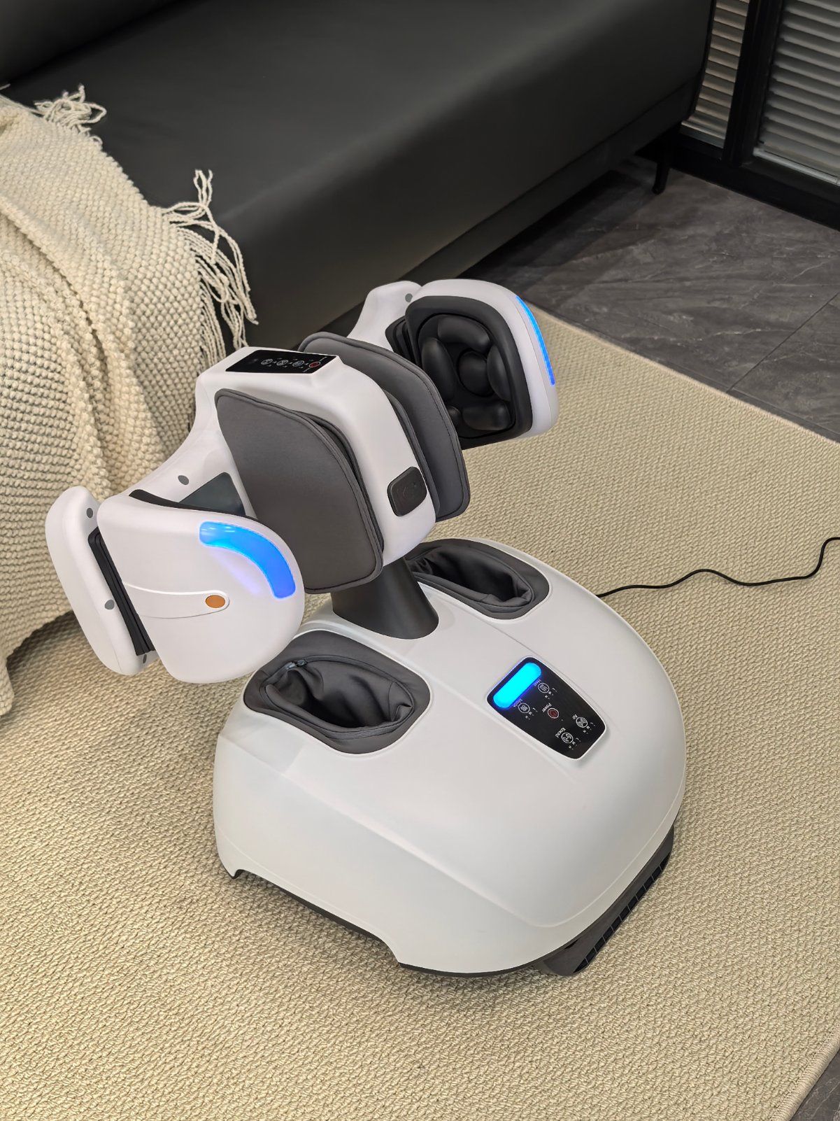 Nestora shiatsu foot massager with heat and air compression (view 3)